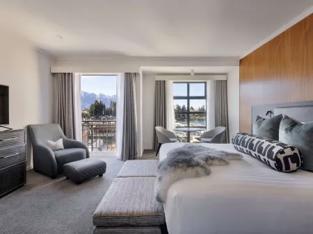 Sofitel Queenstown - Hotel & Spa