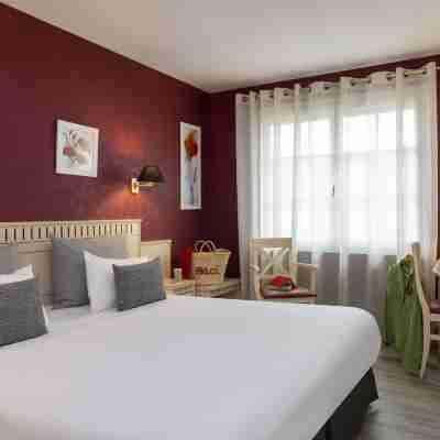 Logis Hôtel le Fontarabie Rooms