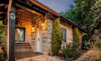 Grand Vista Boutique Hotel and Spa - Housity