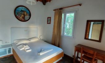 Astonishing House with Sea View in Samos Island