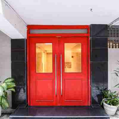 FabHotel Sayeeda International - 600m from Park Circus 7 Point Hotel Exterior
