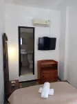 M&H HOSTEL