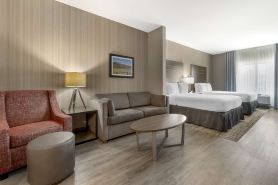 Best Western Plus at la Crescent Event Center