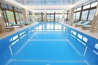 Gistola Hotel Mestia - Pools
