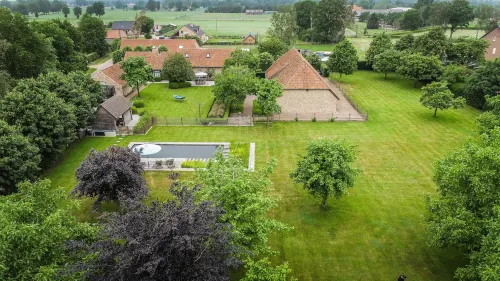 1 Bed Villa - Sleeps 2 - Garden - Parking - Wifi Hotels in Peer