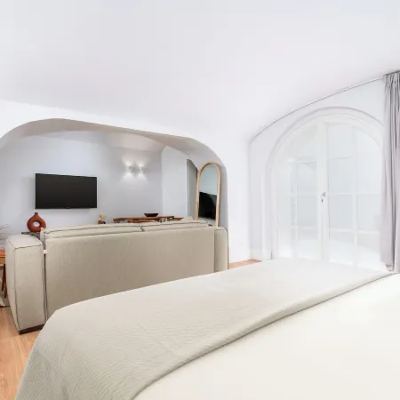 Limehome Evora Rua de Machede 52