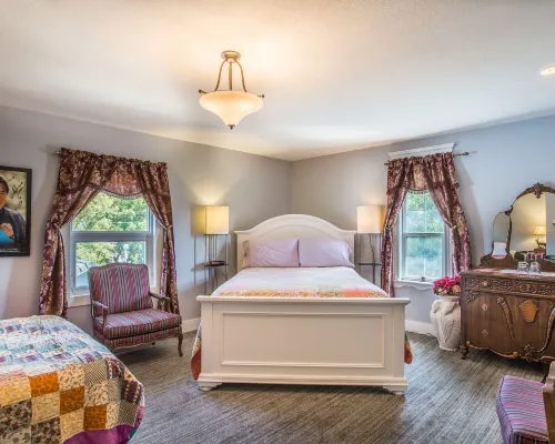 Heartwood Inn Hotels in Drumheller