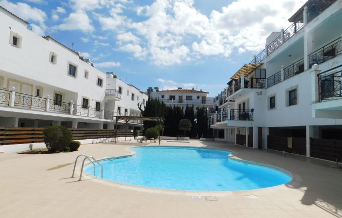 Paramount Gardens Resorts C202