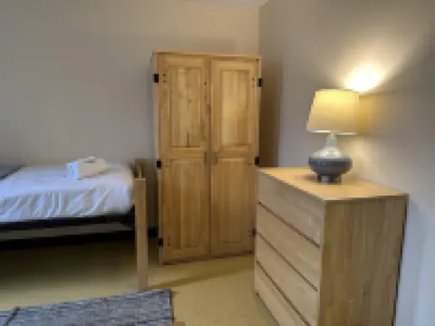 2 Bedroom Downtown Apt City Views Park Walk