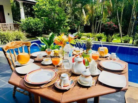 Arcadia Resort Отели рядом со станцией Hikkaduwa Railway Station