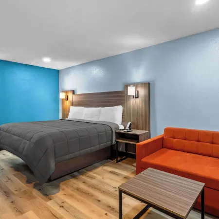 Rodeway Inn & Suites