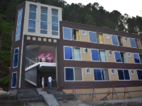 Rosevale Hotel, Balakot Hotels in Balakot