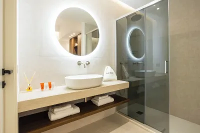 Nora's Suites Hotels in 