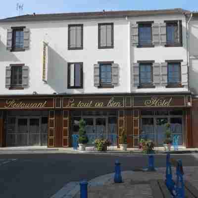 Hôtel Le Tout Va Bien Hotel Exterior