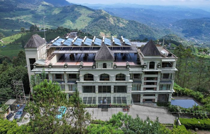 Amber Dale Luxury Hotel & Spa, Munnar