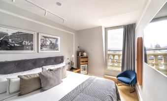 Lasala Plaza Hotel