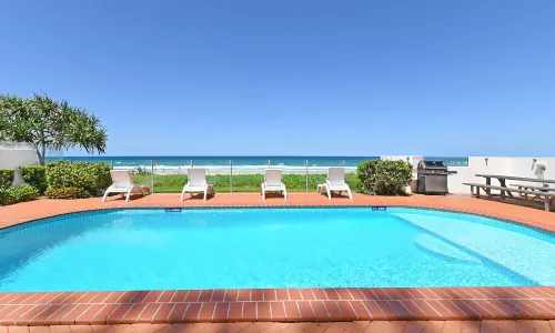 Albatross North Apartments