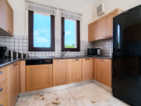 Beautiful Villa Dionysus with Private Pool in Peaceful Location - Aphrodite Hills Hotel di Kouklia