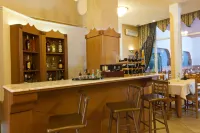 Hotel Kaikis - bar