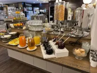 Hotel Rosengarten - Breakfast