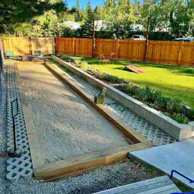 Gravity Haus Truckee Hotel Exterior