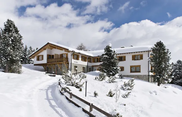 蘭多林斯山區酒店