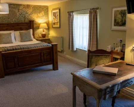 The Green Dragon Hotels in Marlborough