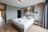 Dutchen Erfgoedpark de Hoop Glamping Отели рядом со станцией Uitgeest