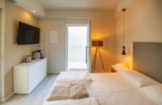 Ah Porticcioli Boutique Apartments Hotels in San Felice del Benaco