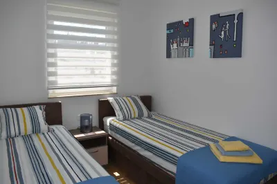 Apartment Vapor