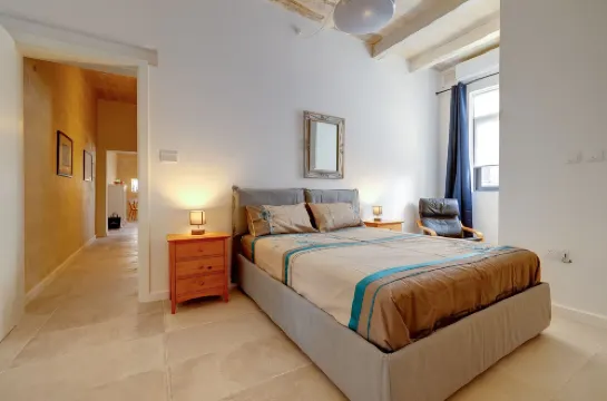 Stylish 2Br Apartment in Valletta
