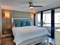 Edgewater #1402