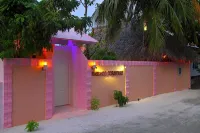 Rasdhoo Coralville Hotels in Kuramathi