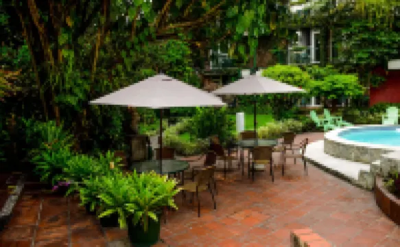 Novo Hotel & Suite
