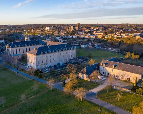 Le Grand Couvent de Gramat Hotels in Gramat