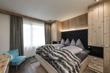 Presulis Hideaway Apartments & Restaurant