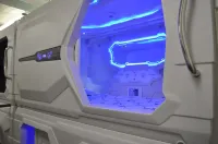 Cosmos Capsule Coworking London - Capsule Hotels