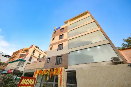 FabHotel Mona International