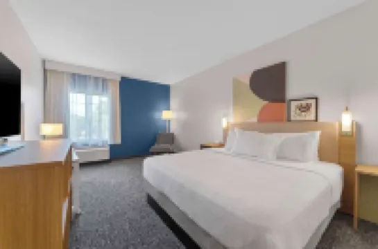 Spark by Hilton San Antonio Dominion