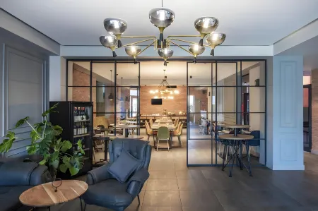 Hotel Address 9D Отели в г. Тбилиси