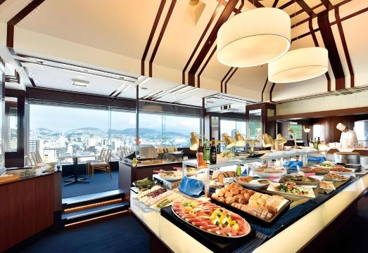 5. 더 글로벌 뷰 ..