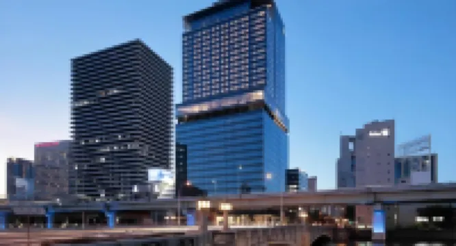 Candeo Hotels Osaka The Tower Hotell i Nishiyodogawa Ward