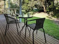BEAUTIFUL COSY FAMILY HIDEAWAY - FREE WIFI AND FOXTEL - LONG JETTY NOW OPEN! Hotels in Foster