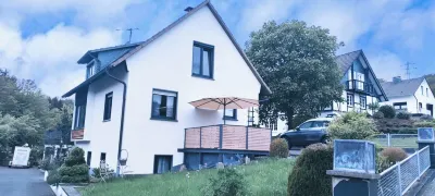 Ferienwohnung am See im Bergischen Land Hotels in der Nähe von Aggertalhöhle Ründeroth