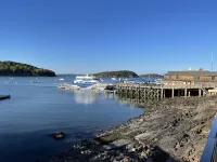Steps to Restaurants, Shops & Waterfront, Bar Island, Free 2-Car Parking,  Wi-fi