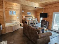 Private Atmosphere and Nature Bliss - Cozy Rustic Retreat Hotel a Carroll County