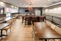 Holiday Inn Express Atlanta Airport - North