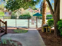 Spacious Condo with Sunroom and Pool Access - Charming Oasis Hotels near St Simons Island