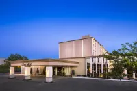Wyndham Omaha/West Dodge Các khách sạn gần Nebraska Methodist College