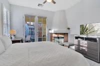 Newly Remodeled Desert Getaway Studio #B Hotels in La Quinta
